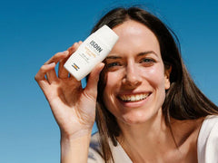 ISDIN Fotoultra 100 Active Unify Color Depigmenting Sunscreen SPF 50+ ( 50 ML )