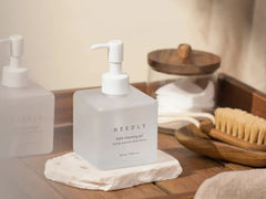 Needly Mild Cleansing Gel ( 235 ML )