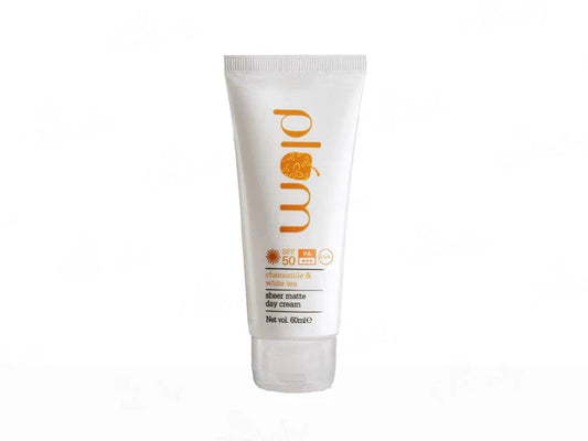 Plum Chamomile & White Tea Sheer Matte Day Cream Sunscreen SPF 50 PA+++ ( 60 ML )